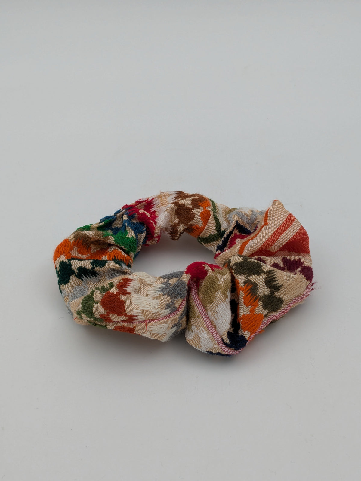 Hirbawi Scrunchie