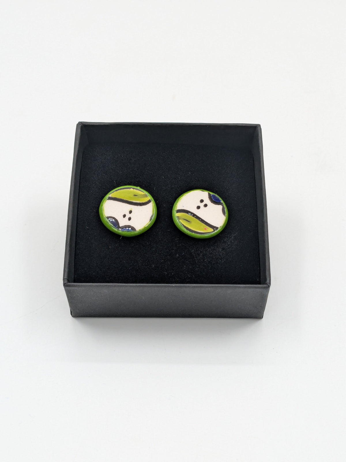 Handmade earrings, 19 mm