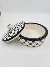 Kuffiyeh Pot With Lid