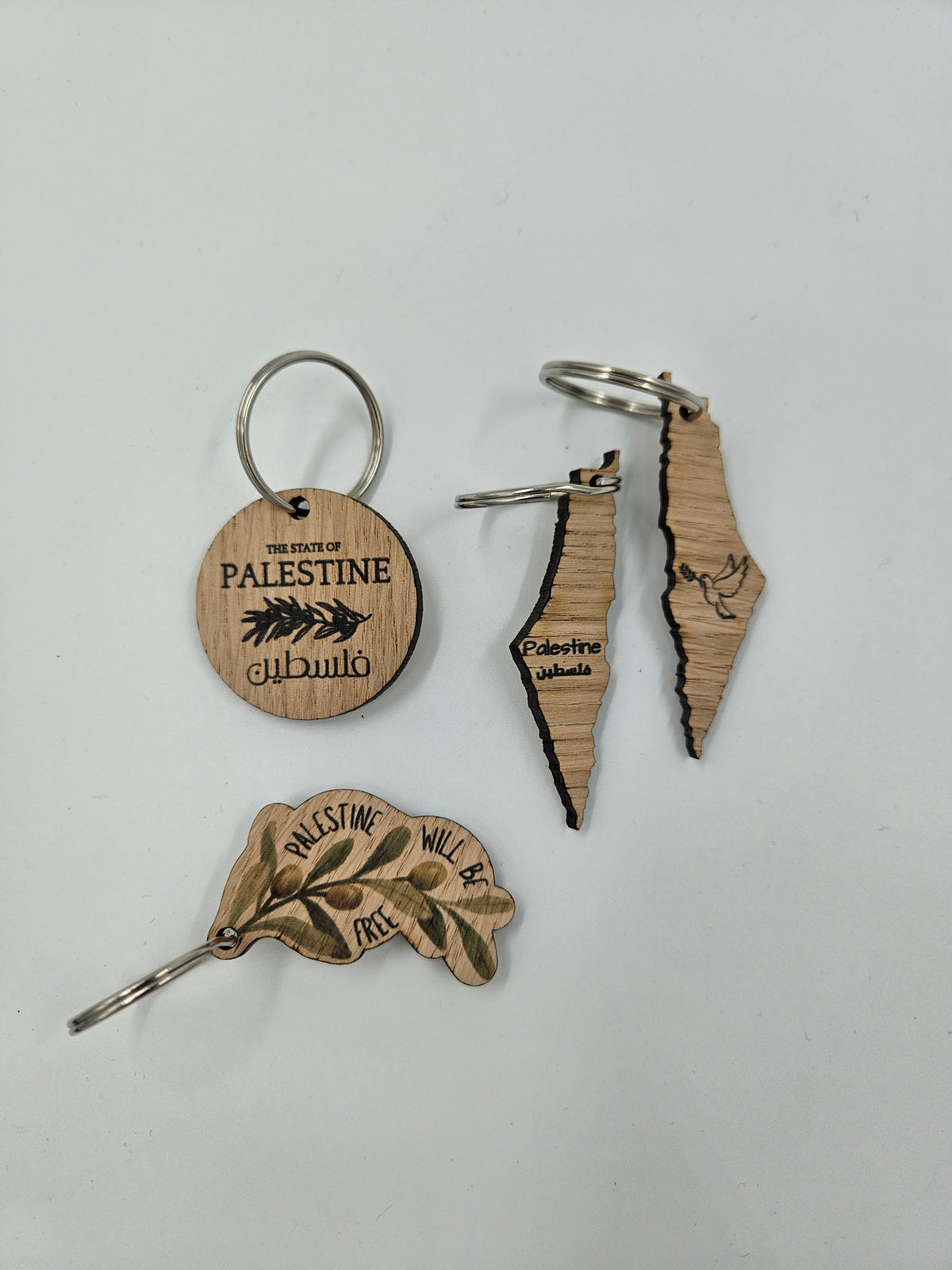 Palestine map keyring oak