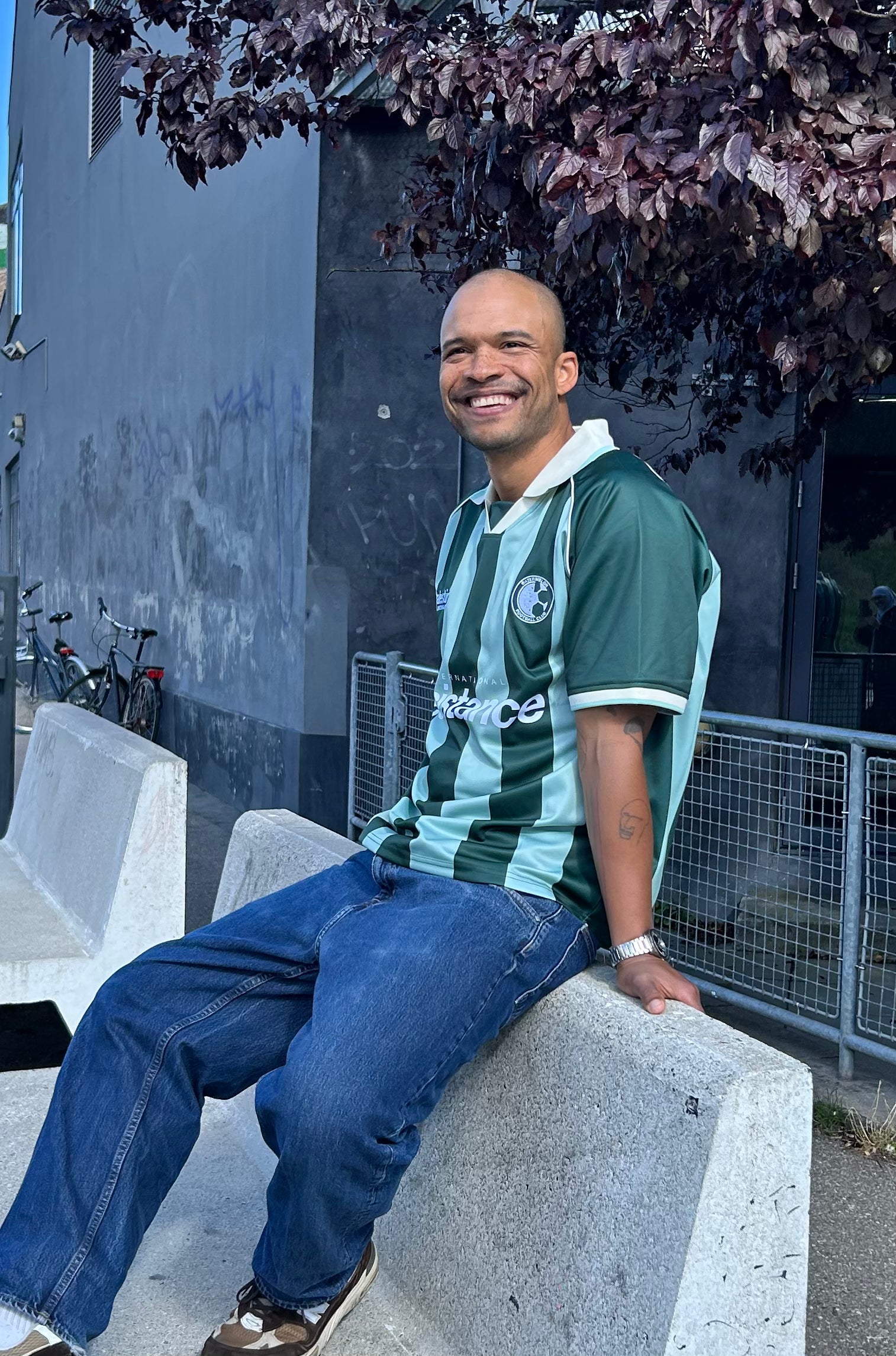 International Resistance jersey