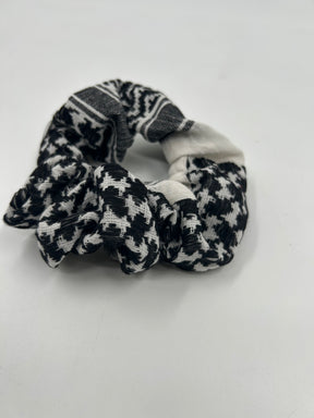 Kefiah Scrunchie