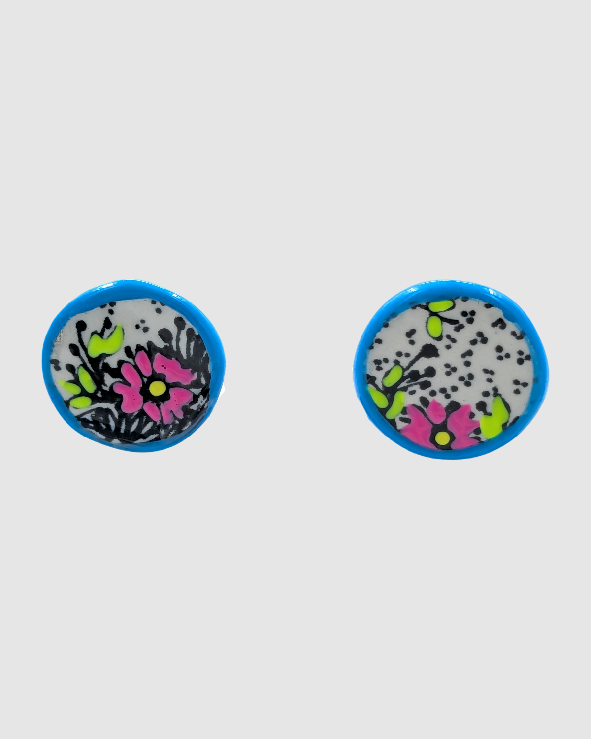 Handmade earrings made of Palestinian ceramics - E