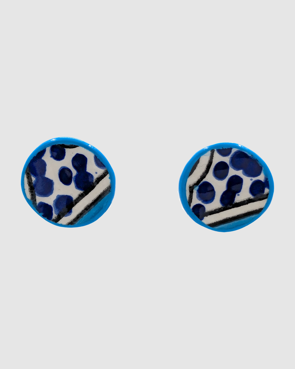 Handmade earrings made of Palestinian ceramics - L