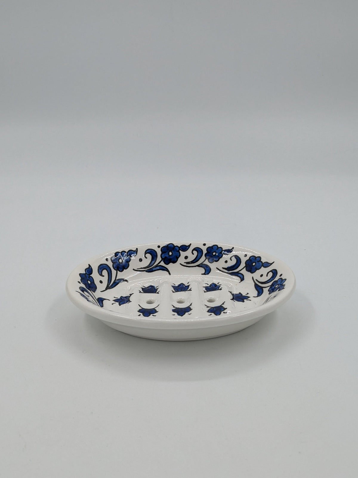 Soap dish with holes - royal blue/ white