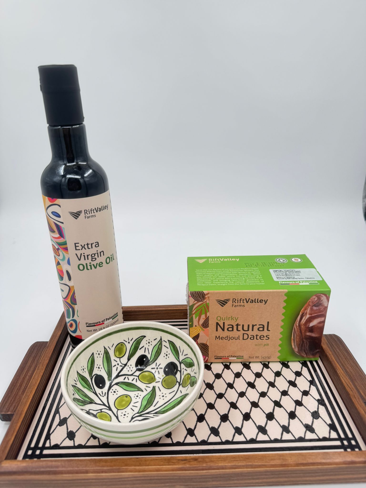 Palestinian Tasting Set – Olivenolie, Medjoul Dadler & Oliven Keramikskål